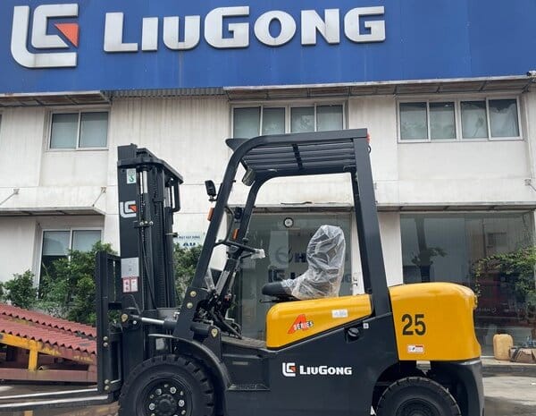 XE NÂNG LIUGONG CPCD25 HÀNG MỚI 100%